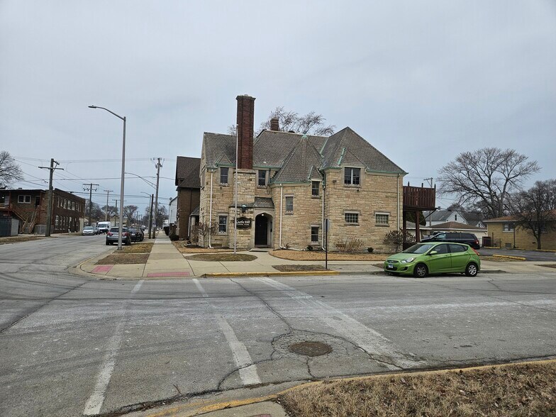 More Photos Of 248 155th Pl, Calumet City Specialty For Sale