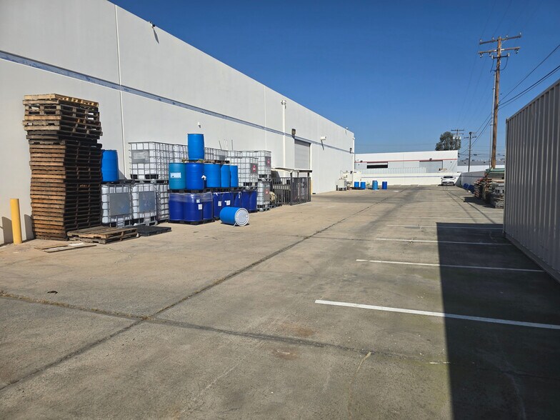 More Photos Of 2920 E Ricker Way, Anaheim Warehouse For Sale