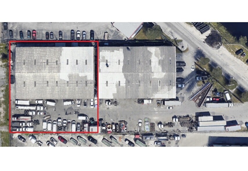 More Photos Of 10650-10660 NW South River Dr, Medley Warehouse For Lease