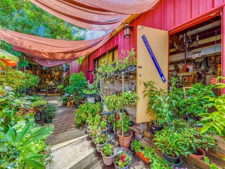 More Photos Of 2006 Pinn Rd, San Antonio Warehouse For Sale