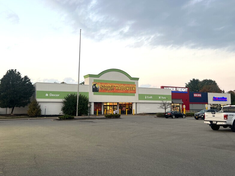Primary Photo Of 3042 Ridge Rd W, Greece Unknown For Lease