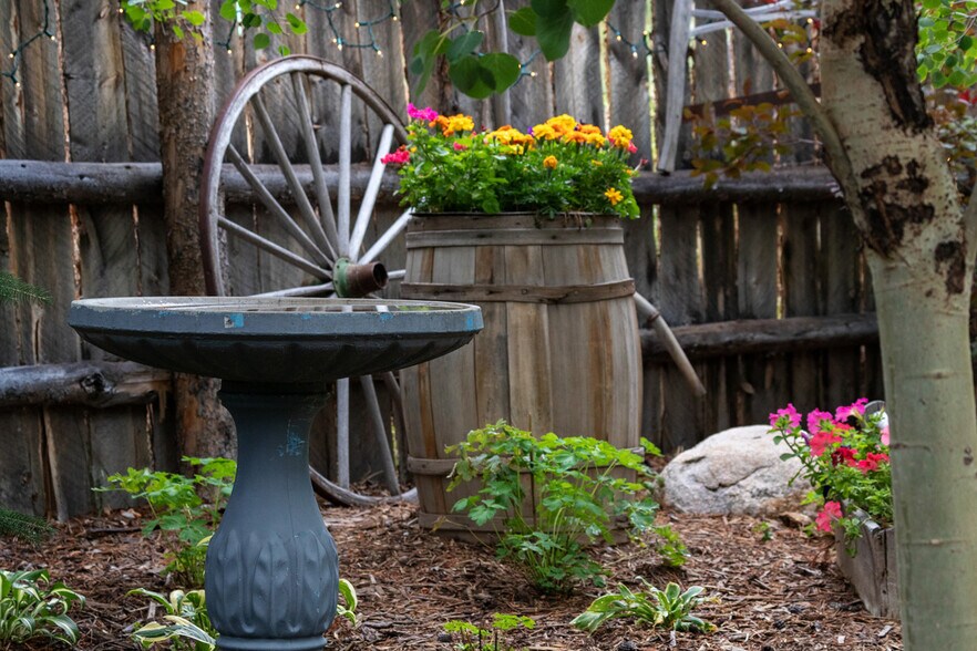 More Photos Of 717 Lake Ave, Grand Lake Specialty For Sale