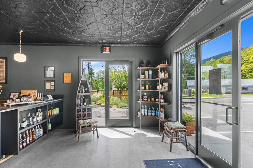 More Photos Of 734 NY-32A, Catskill Restaurant For Sale