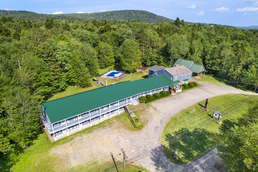 More Photos Of 344 Vt Route 100, West Dover Hotel For Sale