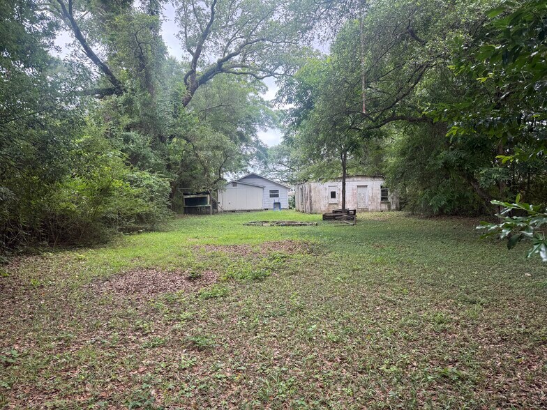 More Photos Of 816 Bloodworth Ln, Pensacola Office For Sale