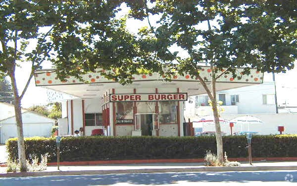 More Photos Of 501 E 14th St, San Leandro Fast Food For Sale