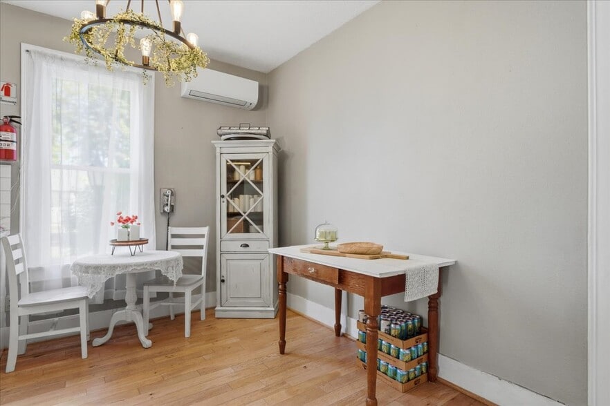 More Photos Of 508 NW 3rd Ave, Canby Religious Facility For Sale