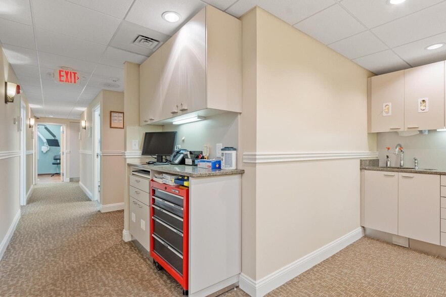 More Photos Of 200 Lincoln St, Worcester Medical For Sale
