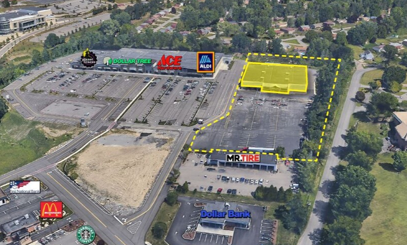 Primary Photo Of 825-A Beaver Grade Rd, Coraopolis General Retail For Lease