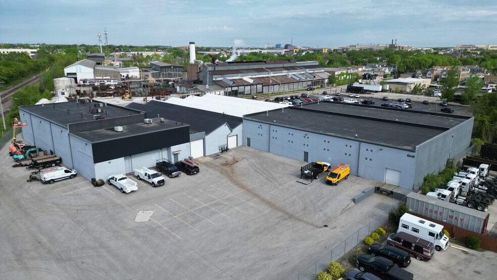 Primary Photo Of 6048 W Beloit Rd, Milwaukee Manufacturing For Lease