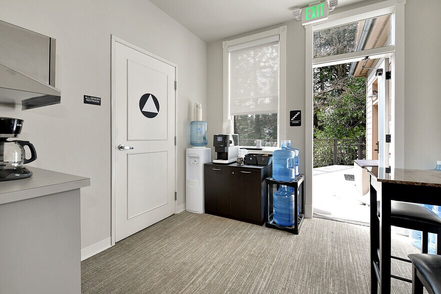 More Photos Of 100 Union St, Nevada City Office For Sale