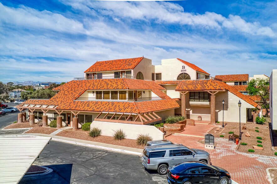 More Photos Of 2310 Paseo Del Prado, Las Vegas Unknown For Lease
