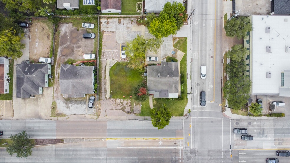 More Photos Of 2202 Richmond Ave, Houston Medical For Sale
