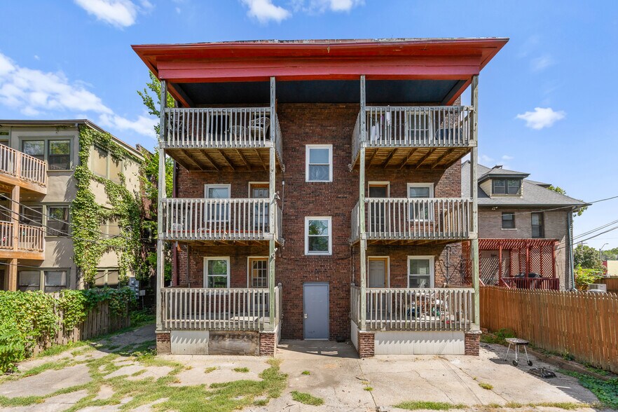 More Photos Of 3820 Walnut St, Kansas City Apartments For Sale