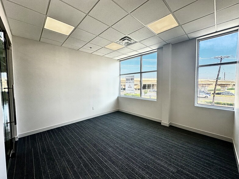 More Photos Of 700 E Campbell Rd, Richardson Office For Lease