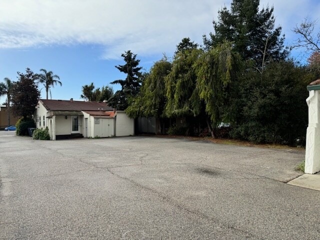 More Photos Of 617 Water St, Santa Cruz Office Residential For Sale