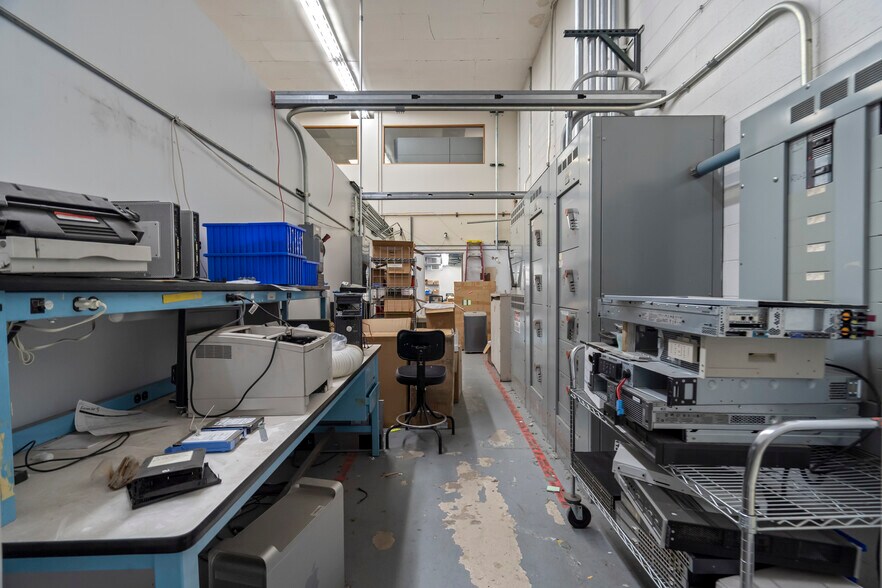 More Photos Of 4985 N 30th St, Colorado Springs Manufacturing For Sale