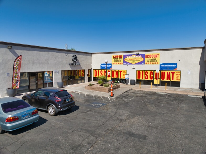 More Photos Of , North Las Vegas General Retail For Sale