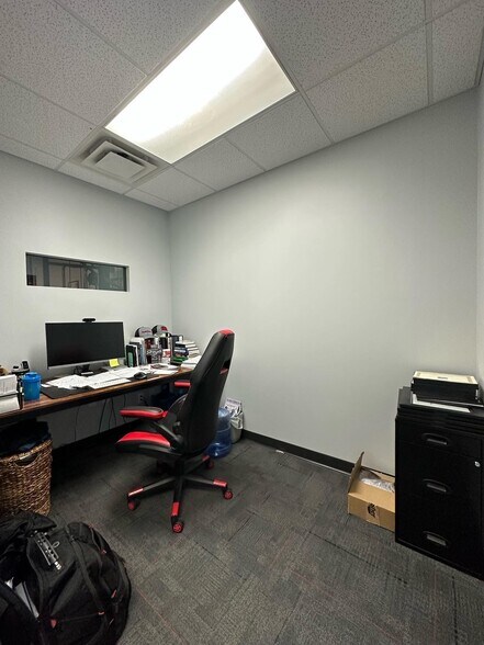 More Photos Of 2200-2238 Commerce Blvd, Mound Storefront For Lease