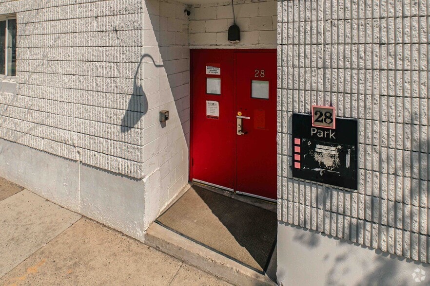 More Photos Of 28-30 Park St, Somerville Light Manufacturing For Lease