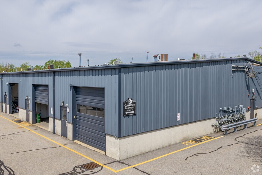 More Photos Of 101 Comstock Pky, Cranston Warehouse For Lease