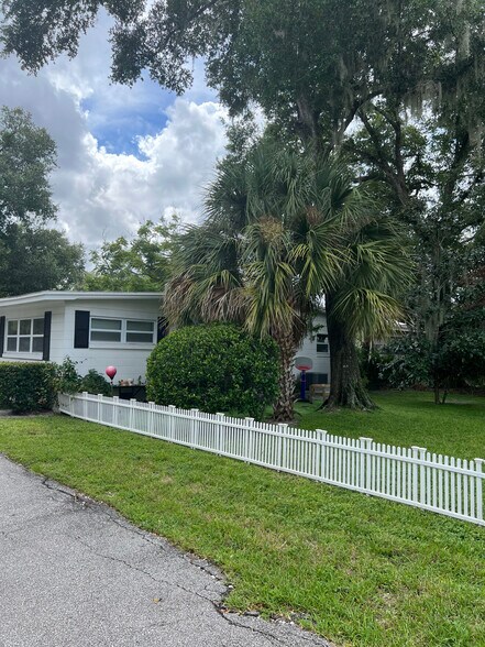 More Photos Of 2061 Dundee Dr, Winter Park Medical For Lease