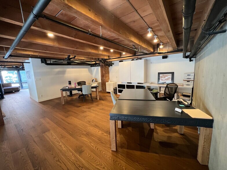More Photos Of 1 E Cordova St, Vancouver Apartments For Lease