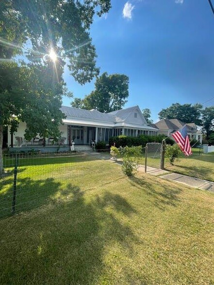 Primary Photo Of 85 Main St, Georgetown Specialty For Sale