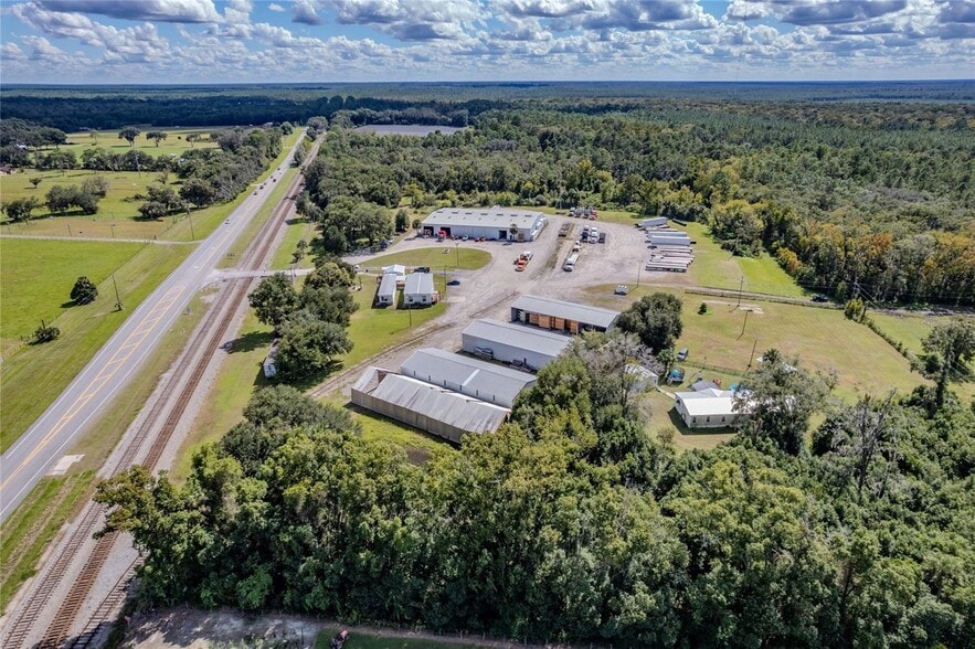 More Photos Of 1330 US 17, Seville Warehouse For Sale