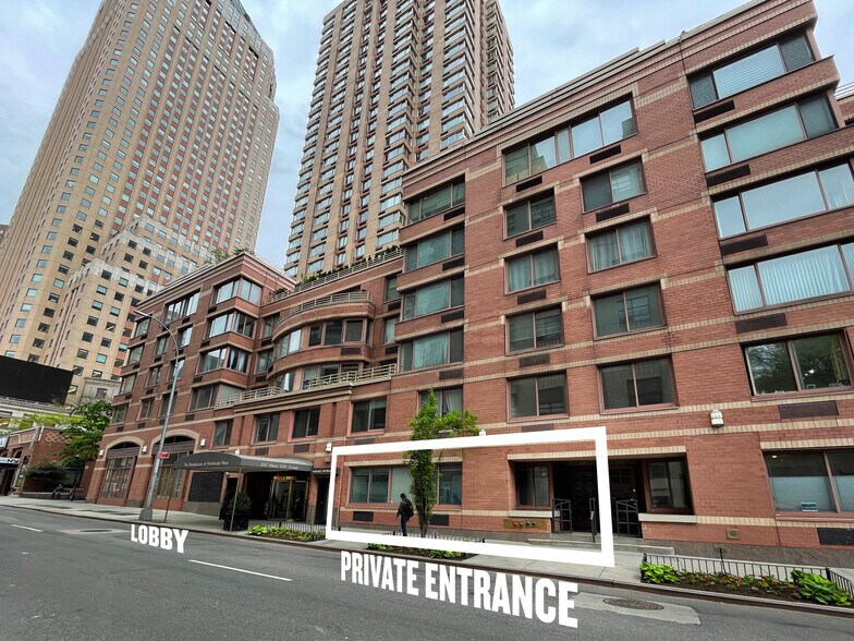 More Photos Of 360 W 50th St, New York Apartments For Sale