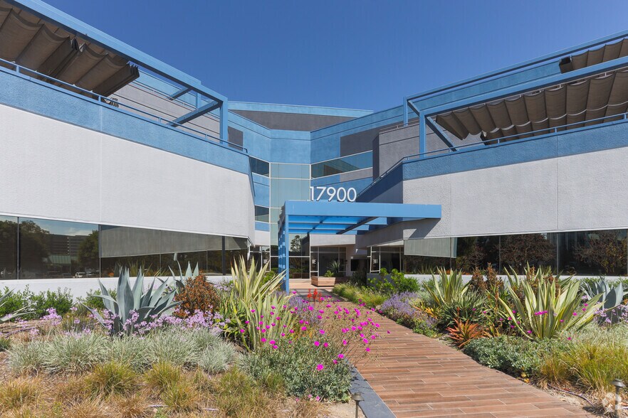 More Photos Of 17900 Von Karman Ave, Irvine Office For Sale