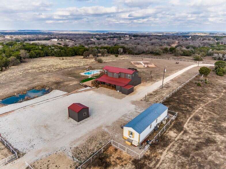 More Photos Of 3199 County 2730 Rd, Glen Rose Lodge Meeting Hall For Sale