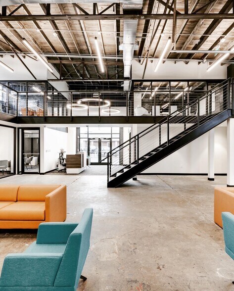 More Photos Of 1090 Spencer St, Conway Loft Creative Space For Lease
