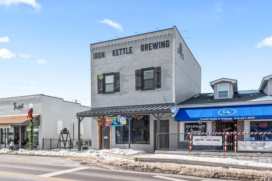 More Photos Of 508 S Main St, Grain Valley Bar For Lease