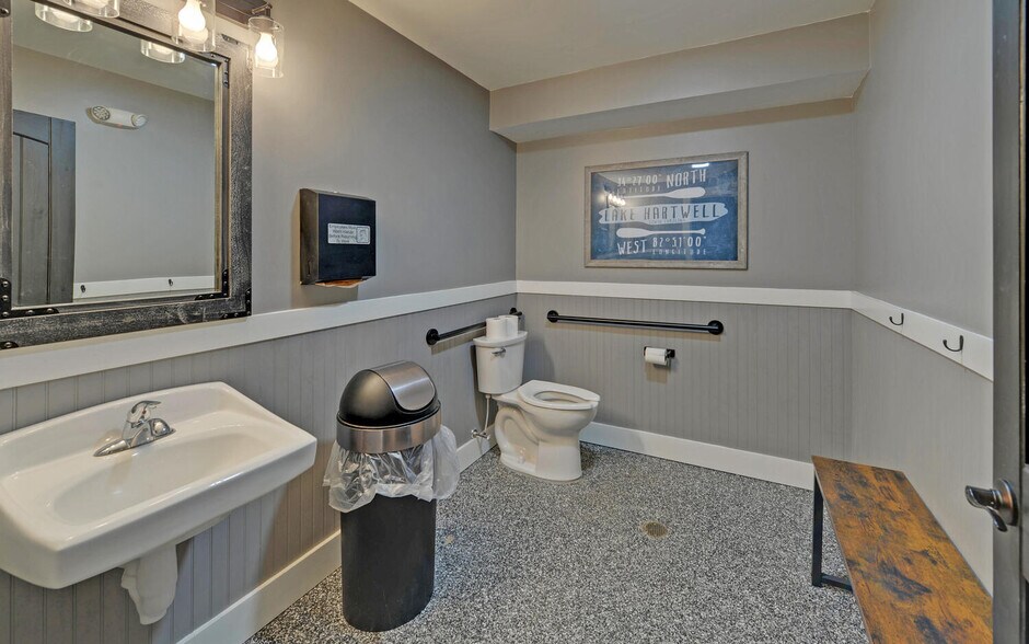 More Photos Of 8835 Toccoa Hwy, Westminster Restaurant For Sale