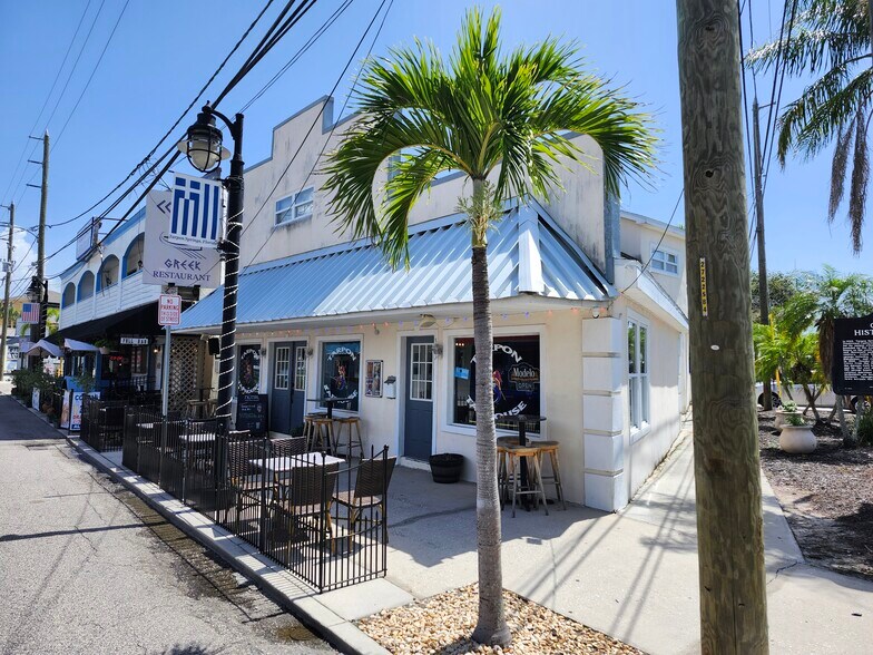 More Photos Of 531 Athens St, Tarpon Springs Storefront Retail Office For Sale