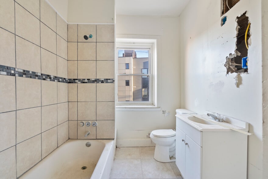 More Photos Of 6200 Germantown Ave, Philadelphia Multifamily For Sale