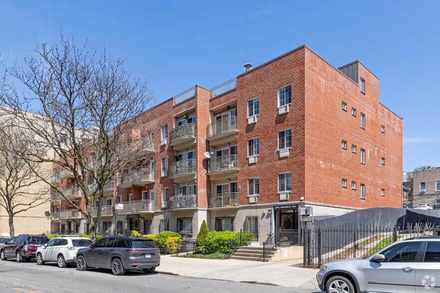 Primary Photo Of 2792-2796 Sedgwick Ave, Bronx Apartments For Lease