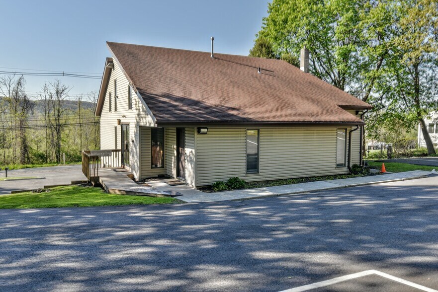 More Photos Of 276 State Rt.94, Vernon Medical For Lease