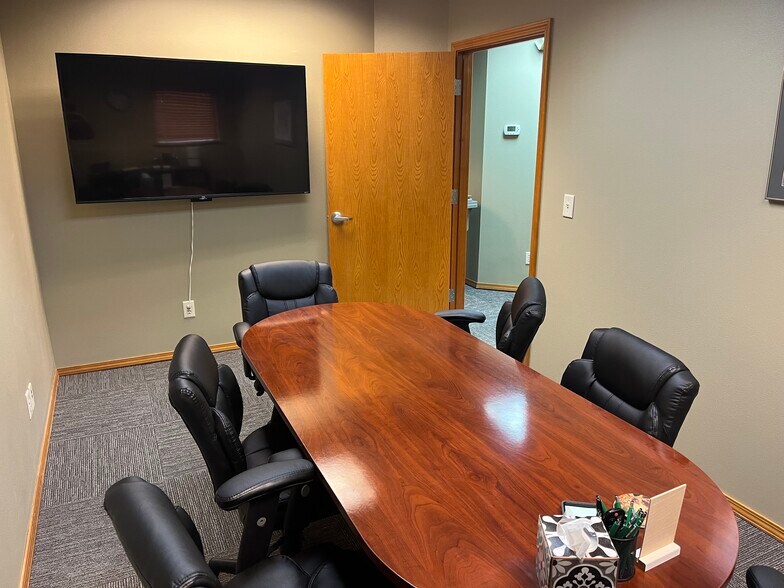More Photos Of 8927 W Tucannon Ave, Kennewick Office For Lease