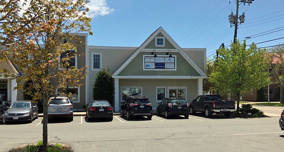 More Photos Of 540 Main St, Hyannis General Retail For Sale