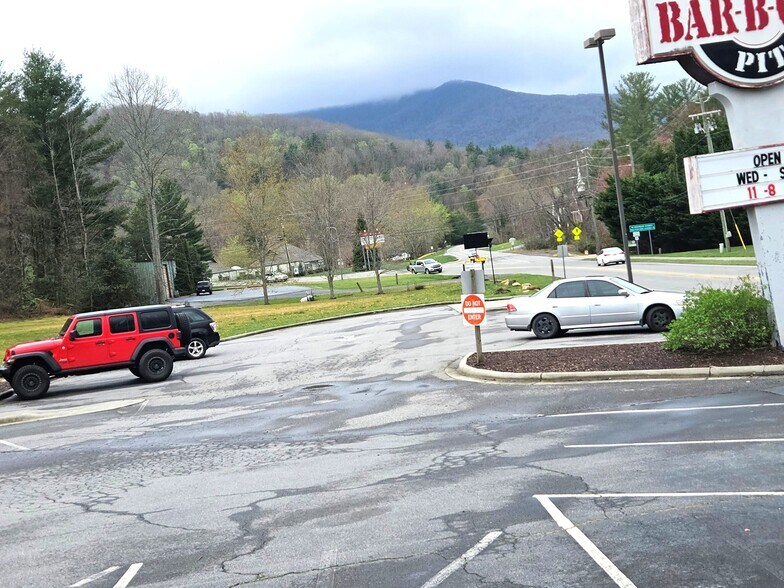 More Photos Of 701 NC-9, Black Mountain Land For Sale