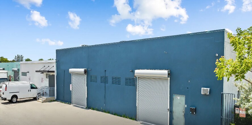 Primary Photo Of 837 NW 8th Ave, Fort Lauderdale Warehouse For Lease