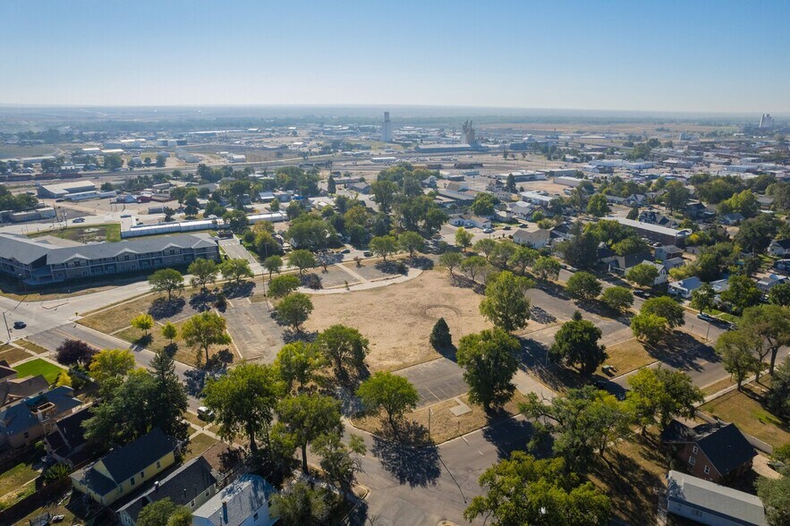 More Photos Of 777 N 4th St, Sterling Land For Sale