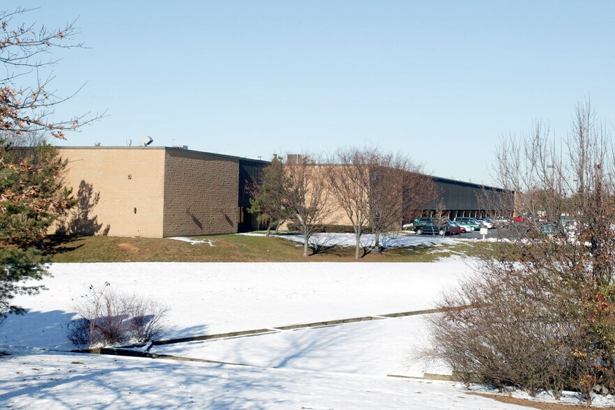More Photos Of 181 Herrod Blvd, South Brunswick Warehouse For Lease