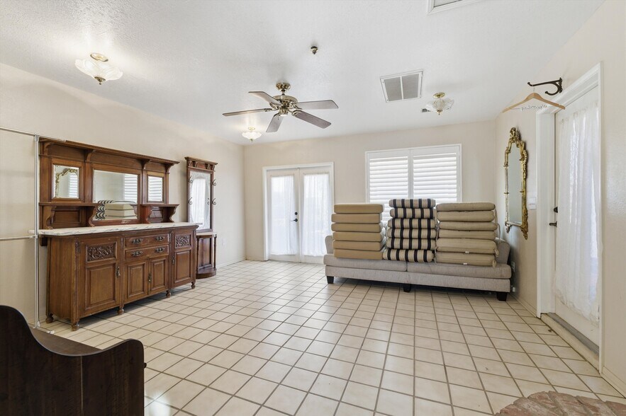 More Photos Of 5801 Hacienda Ranch Rd, Palmdale Specialty For Sale