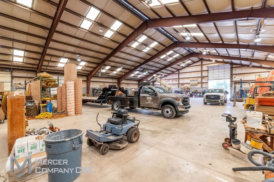 More Photos Of 1412 S Walker Ave, Oklahoma City Warehouse For Sale