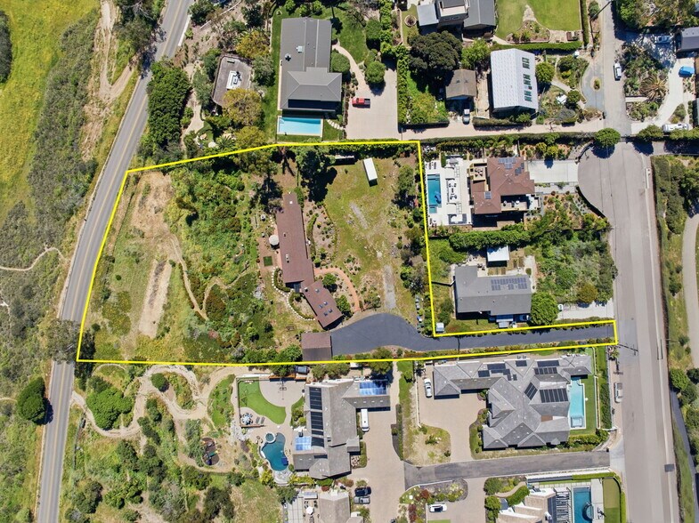 Primary Photo Of 1355 Rainbow Ridge Ln, Encinitas Land For Sale