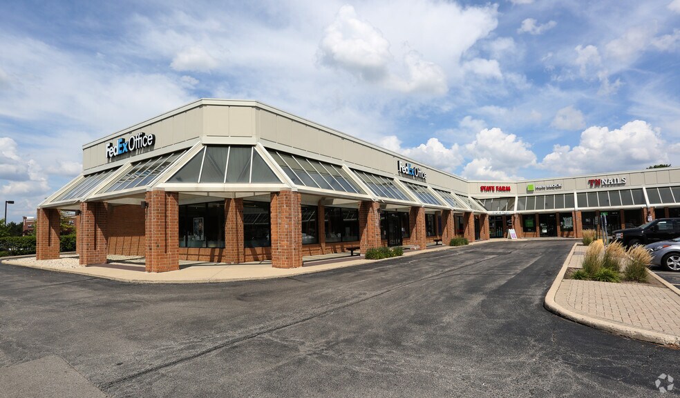 Primary Photo Of 357-369 W Army Trail Rd, Bloomingdale Unknown For Lease
