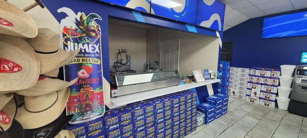 More Photos Of 939 S Alamo Rd, Alamo Convenience Store For Sale